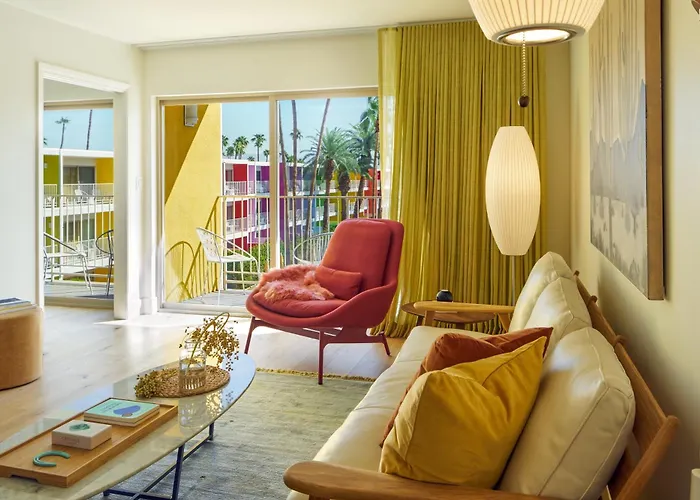 Top-Rated Hotels in Palm Springs