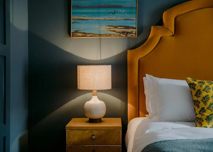 Top-Rated Hotels Deal in Coastal UK Town