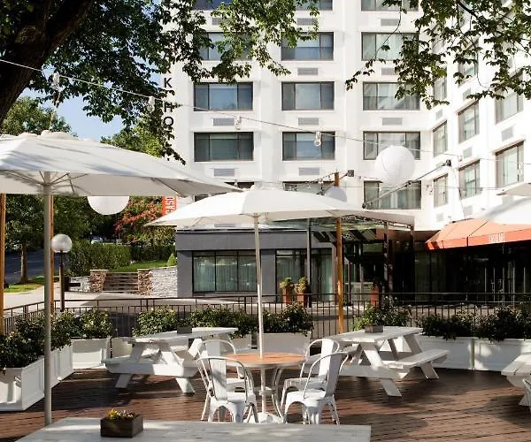 Best Washington DC Hotels with Free Parking