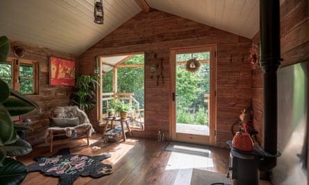 Lazy Bear Hideaway, Cheshire