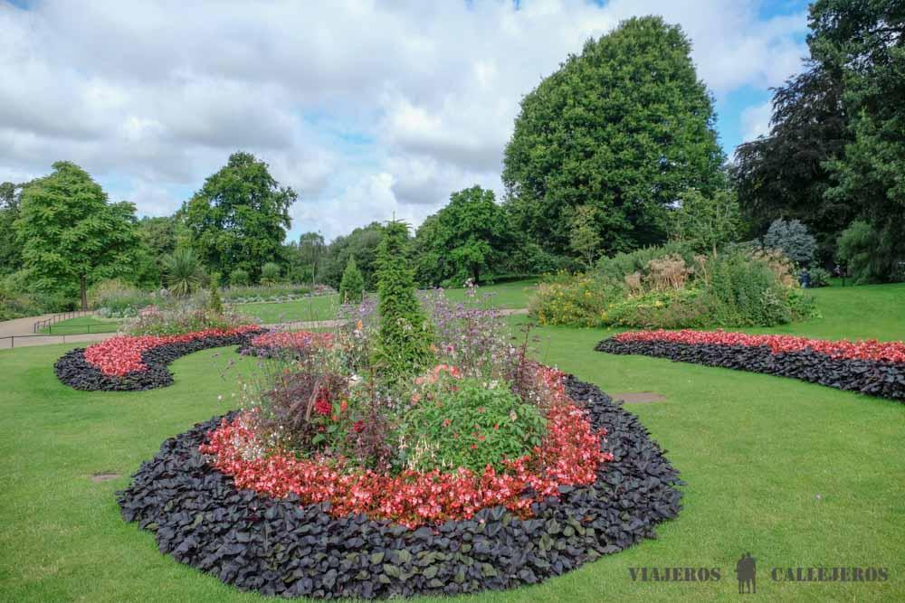 Rose Garden. Hyde Park
