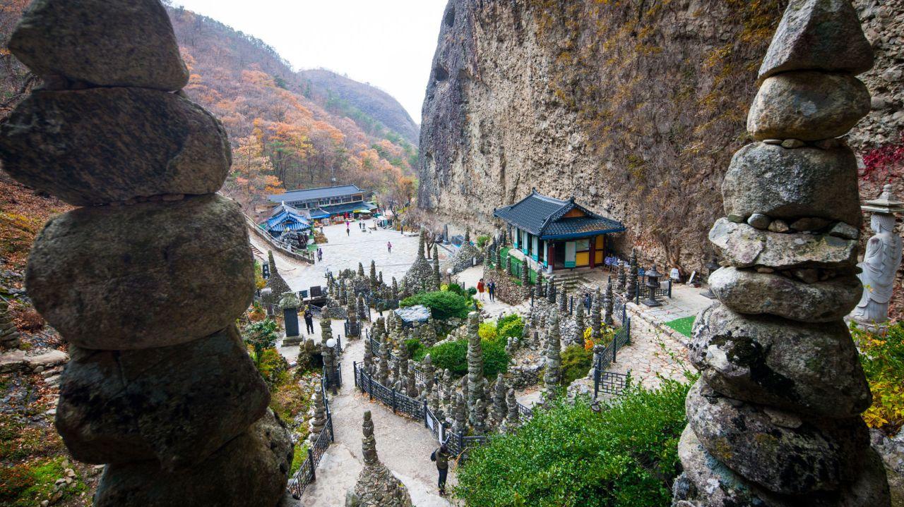 The mysterious Tapsa Temple.