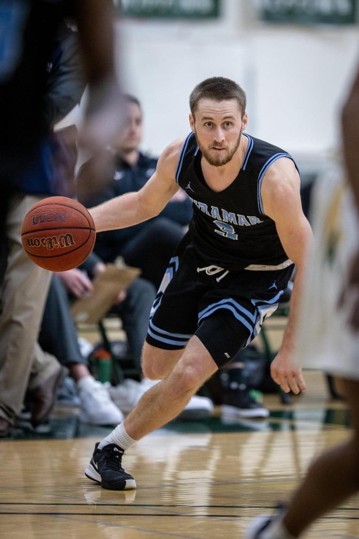 Student comes first in student-athlete for hoopster Cameron Barry ...