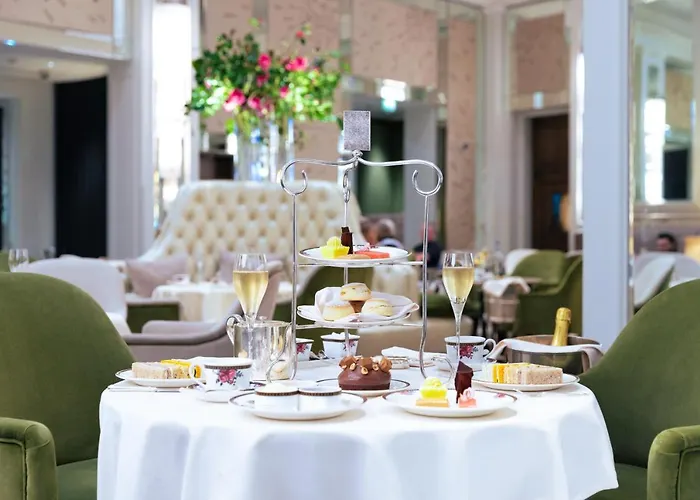 Discover the Best Accommodations in London with Google Hotels