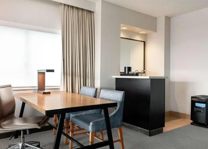 Top Hotels Near Monterey, California