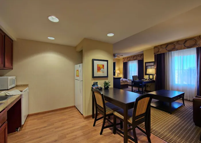 Best Hotels on Lincoln Highway East Lancaster PA